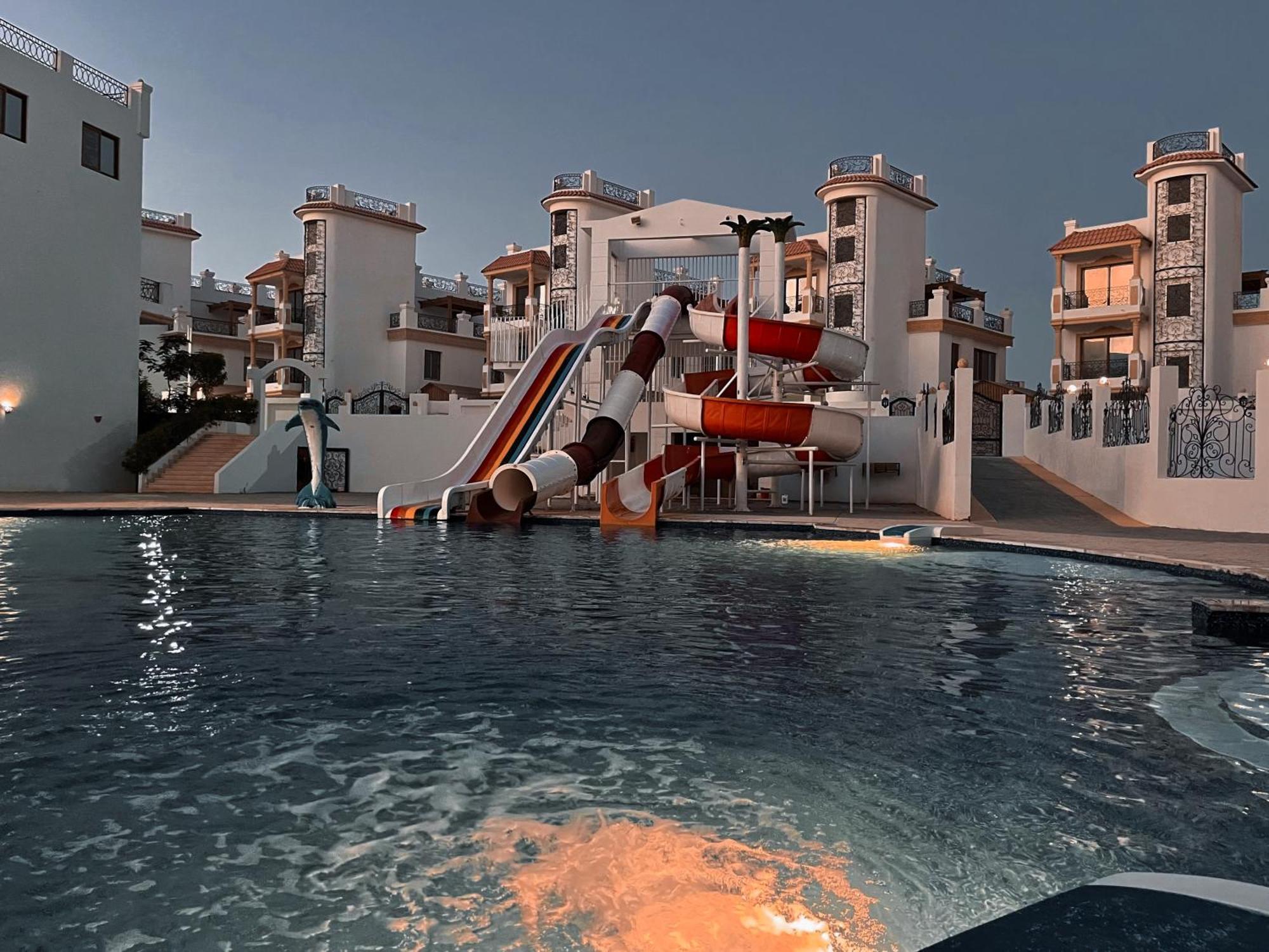 Sharm Hills Aqua Park Resort Bagian luar foto