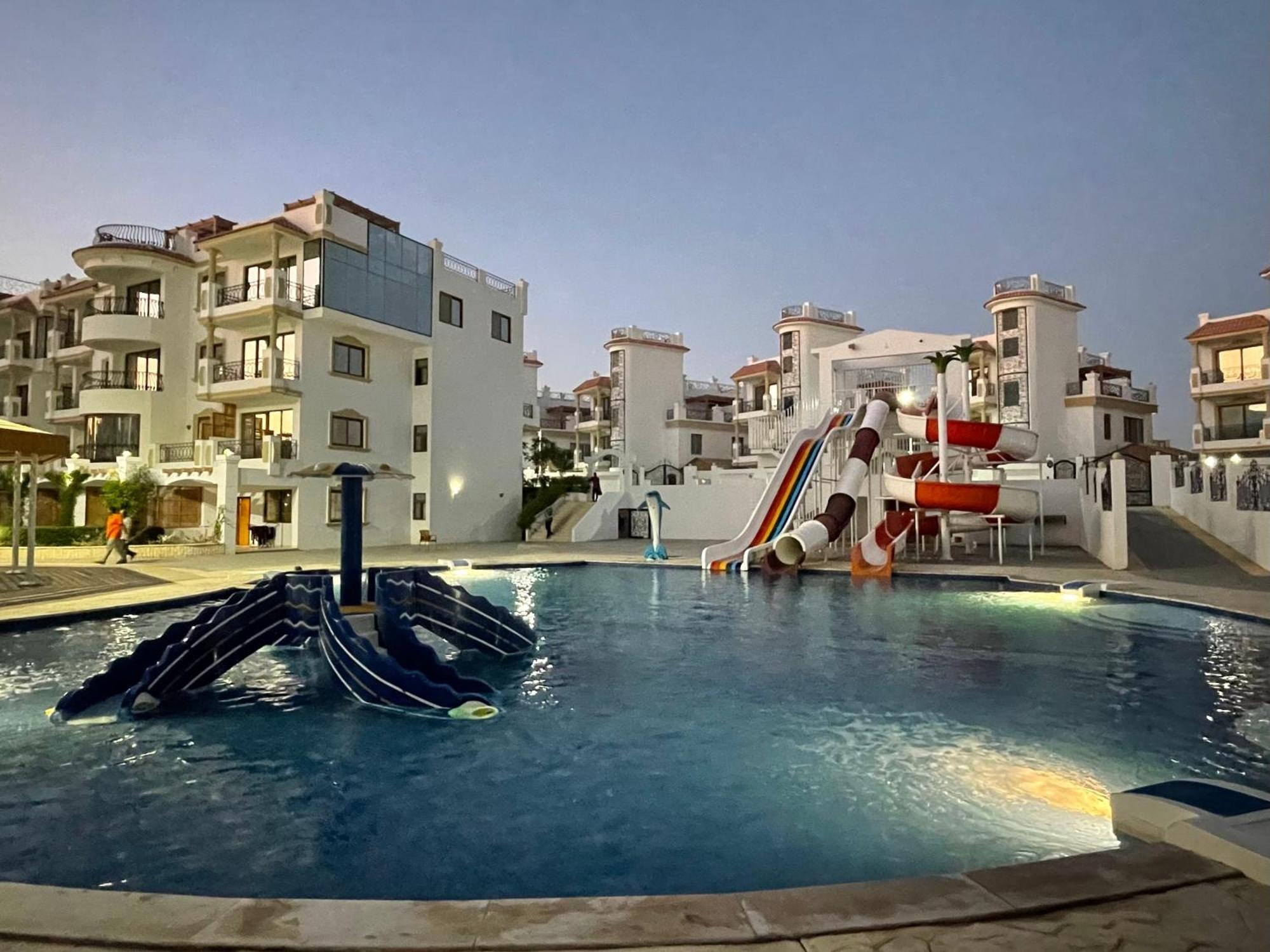 Sharm Hills Aqua Park Resort Bagian luar foto